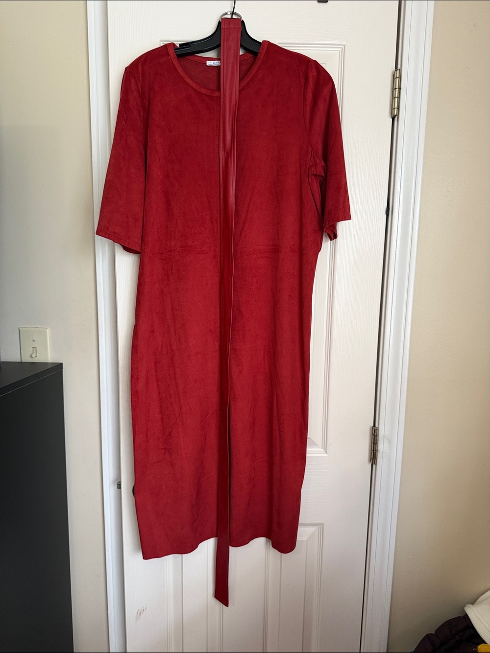 Zara Deep Red Short-Sleeve Midi Dress with Removable Belt